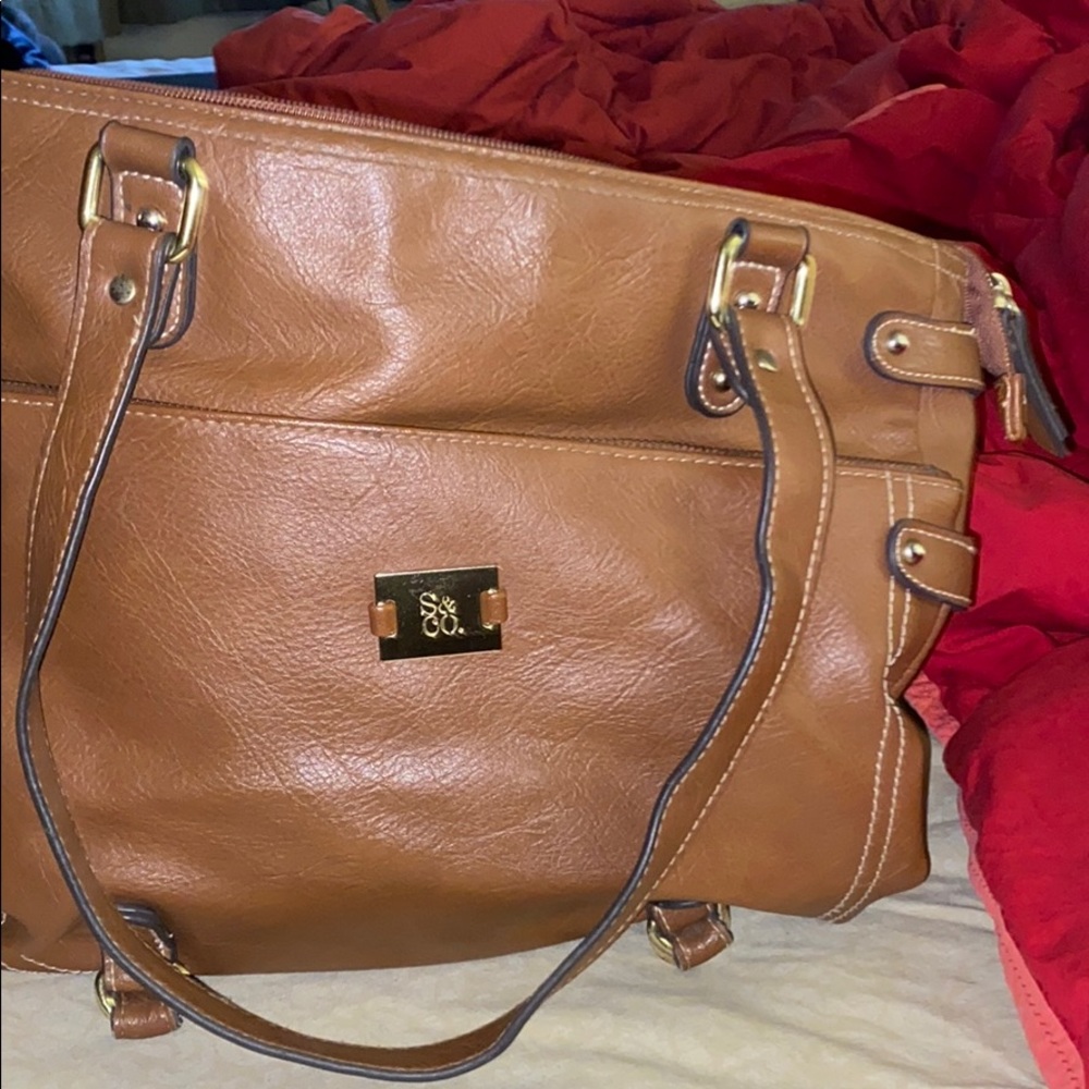 Hand bag
